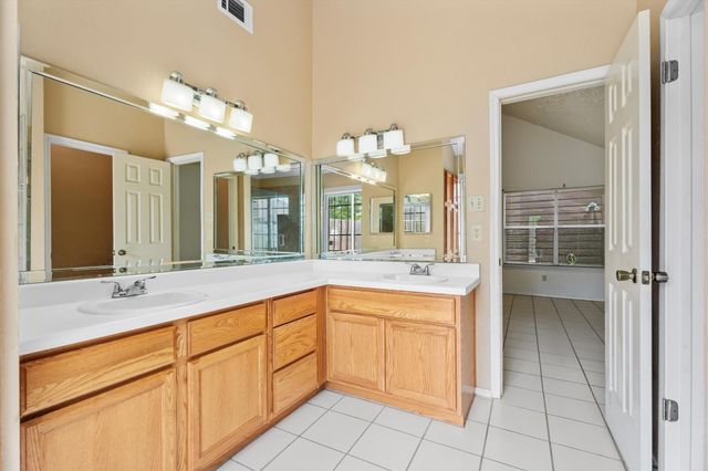 13138 Bamboo Forest Trail, Houston, TX 77044