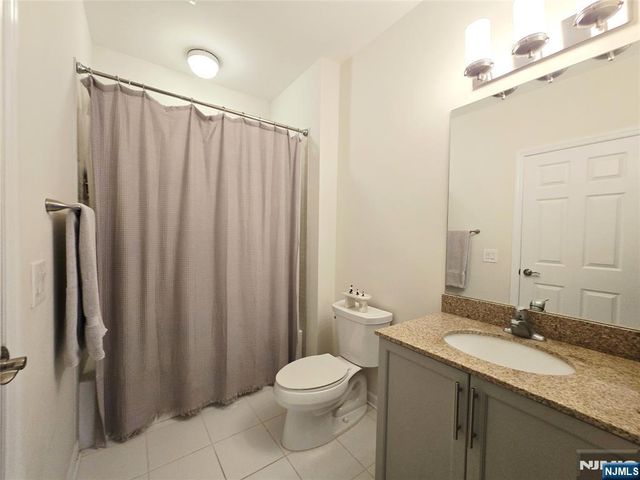 2208 Riverview Avenue 208, Englewood, NJ 07631