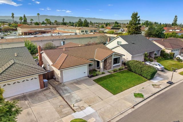 4631 Calle De Tosca, San Jose, CA 95118