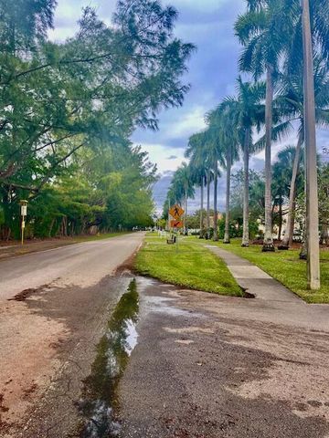 2700 Sunrise Lakes Drive W 301, Sunrise, FL 33322