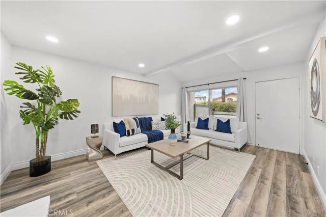2008 E 5th Street, Ontario, CA 91764