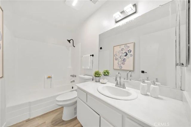 2008 E 5th Street, Ontario, CA 91764