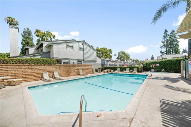 2008 E 5th Street, Ontario, CA 91764