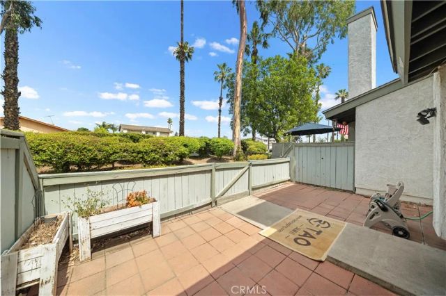 2008 E 5th Street, Ontario, CA 91764
