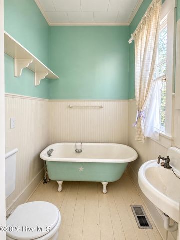 15 Mccaskill Road W, Pinehurst, NC 28374