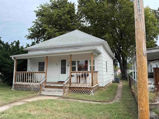 430 NE Lake St, Topeka, KS 66616