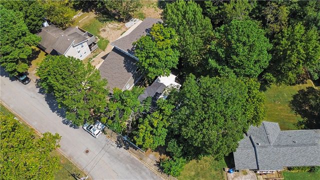 1432 Van Buren Avenue, Fayetteville, AR 72701