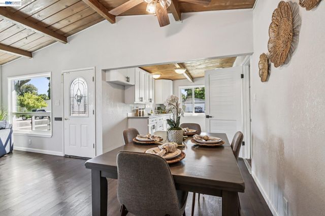 238 Bluebird Ave, Livermore, CA 94551