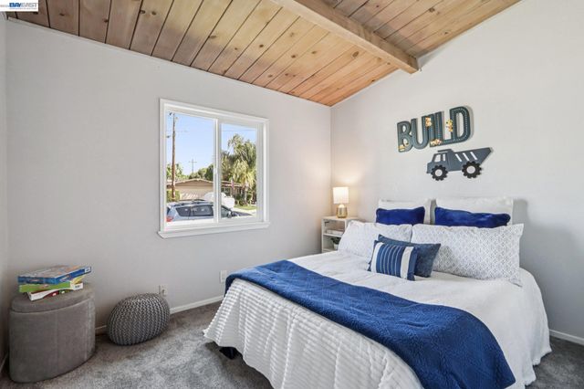 238 Bluebird Ave, Livermore, CA 94551
