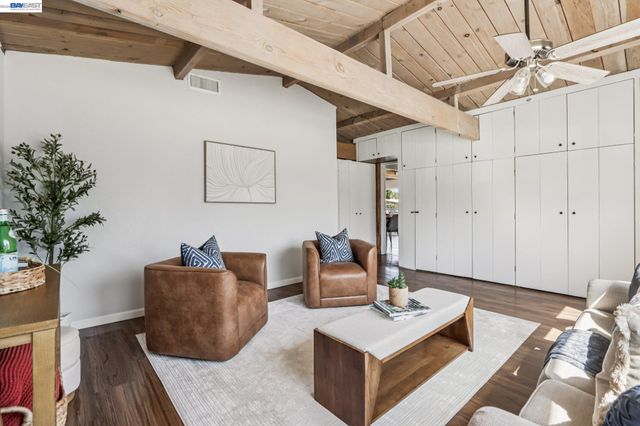 238 Bluebird Ave, Livermore, CA 94551