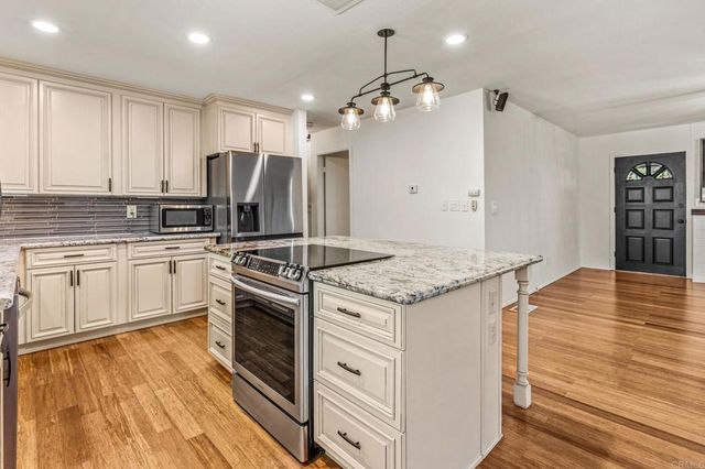 1011 Capistrano Avenue, Spring Valley, CA 91977