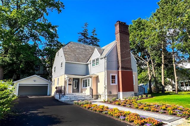 9 Watkins Place, New Rochelle, NY 10801