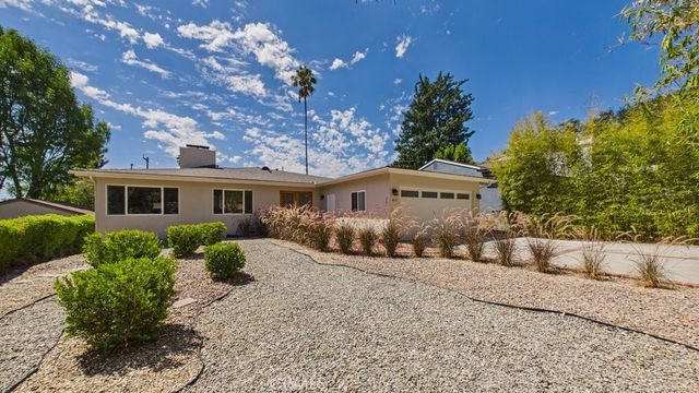 480 E Grandview, Sierra Madre, CA 91024