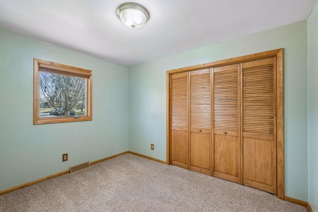 1345 Willow Avenue, New Richmond, WI 54017