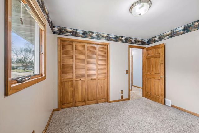 1345 Willow Avenue, New Richmond, WI 54017