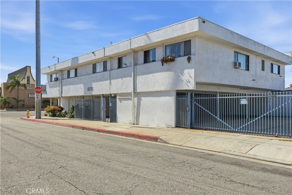 4701 W El Segundo, Hawthorne, CA 90250 — photo 3