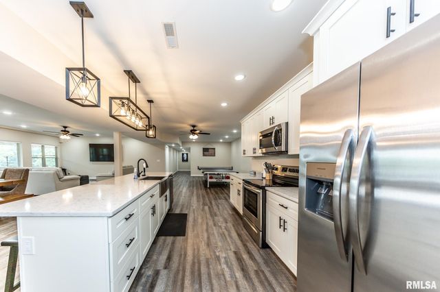 430 Wagon Creek Loop, Creal Springs, IL 62922