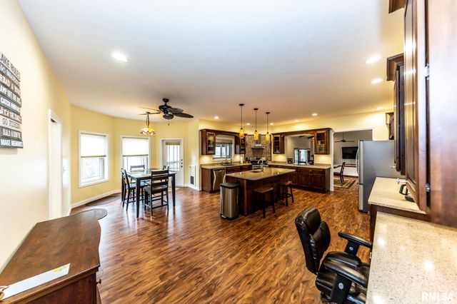 430 Wagon Creek Loop, Creal Springs, IL 62922