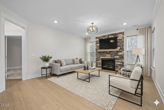 170 Sawtooth Oak Lane, Youngsville, NC 27596