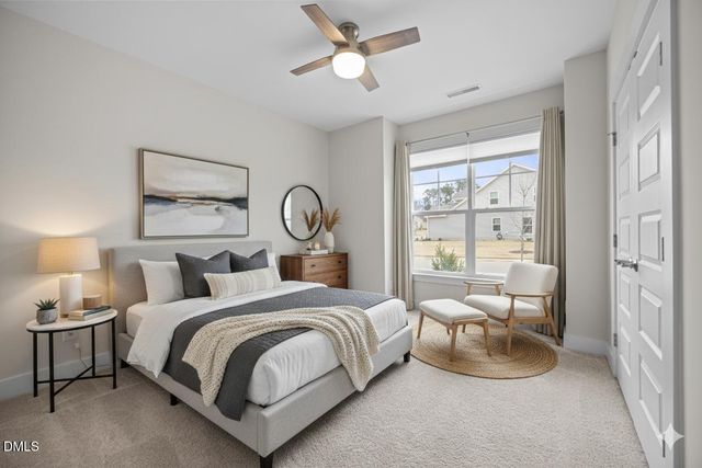 170 Sawtooth Oak Lane, Youngsville, NC 27596