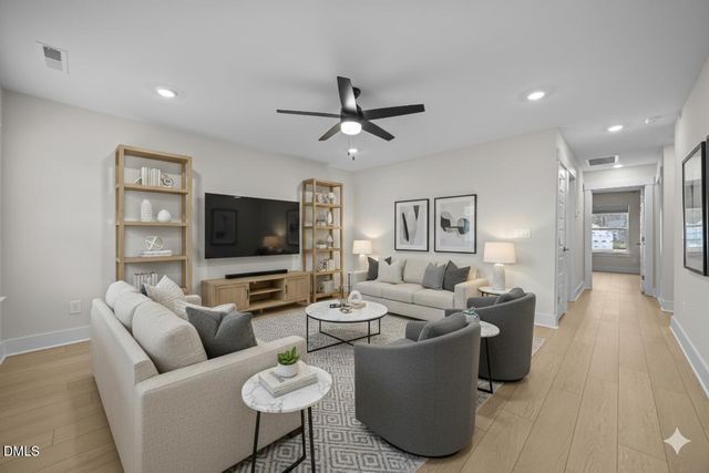 170 Sawtooth Oak Lane, Youngsville, NC 27596