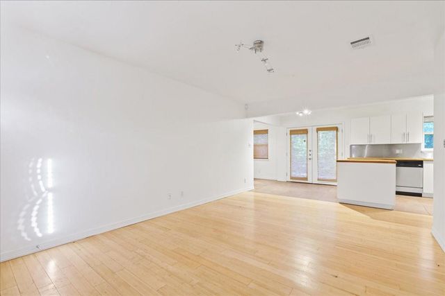 6503 Guadalupe ST, Austin, TX 78752