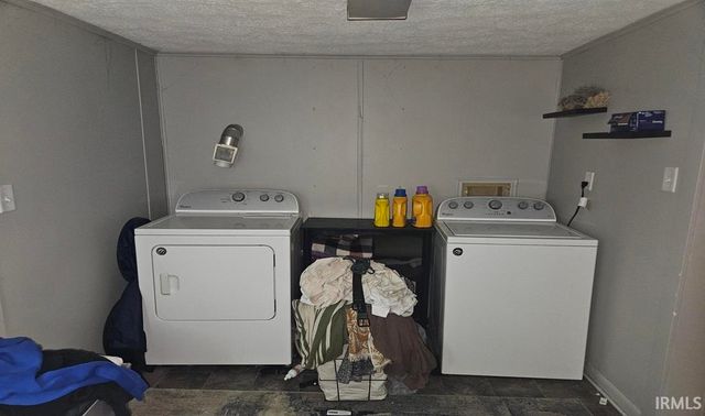 853 S Columbia Street, Frankfort, IN 46041