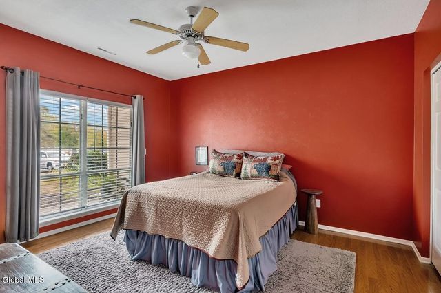 813 Ridge Circle, Troy, NY 12182