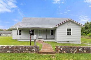 604 Kiwanis Ave, Fayetteville, TN 37334