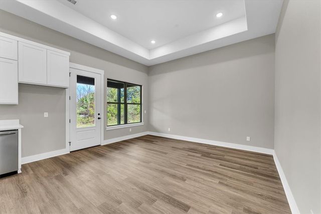 216 Oneal Lane, Elkins, AR 72727