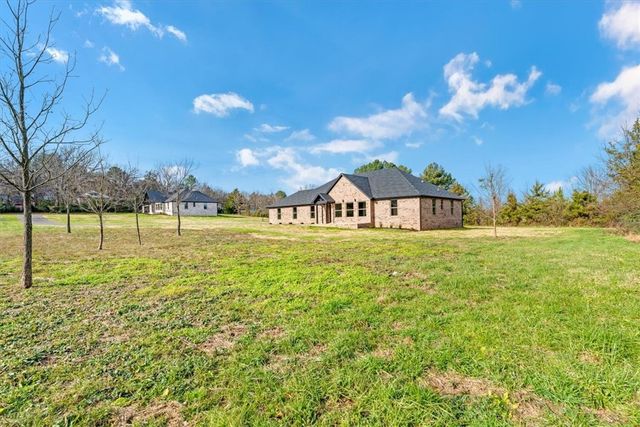 216 Oneal Lane, Elkins, AR 72727