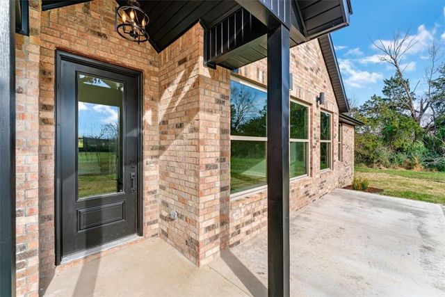 216 Oneal Lane, Elkins, AR 72727