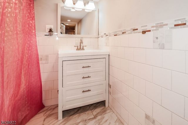 939 Myrtle Ave, Plainfield City, NJ 07063