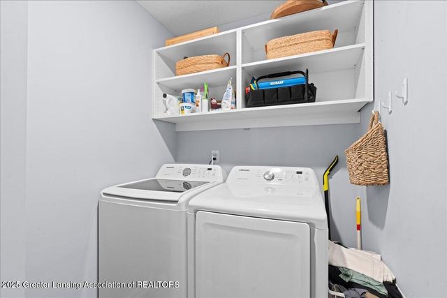 4348 Norway Street, Holt, MI 48842