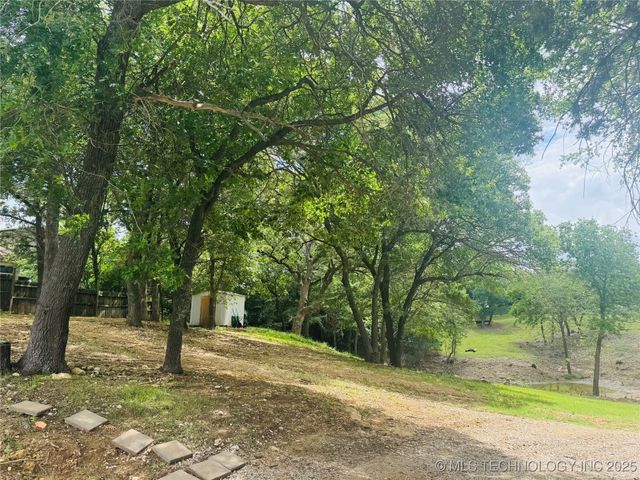 3562 Mountain Park, Sulphur, OK 73086