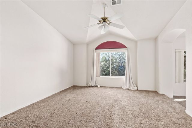 5266 Tropical Peach Drive, Las Vegas, NV 89118