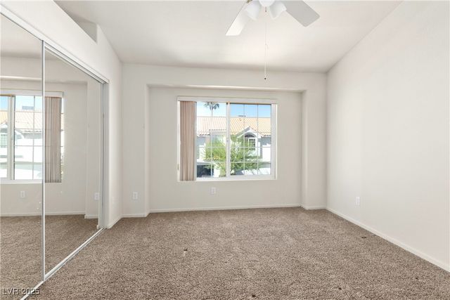 5266 Tropical Peach Drive, Las Vegas, NV 89118