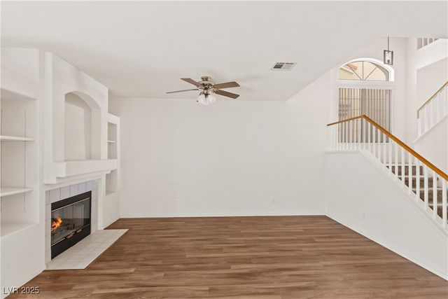 5266 Tropical Peach Drive, Las Vegas, NV 89118