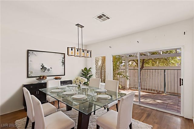 5266 Tropical Peach Drive, Las Vegas, NV 89118