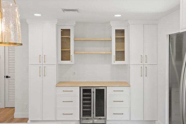 128 W Norfolk Road, Jupiter, FL 33469