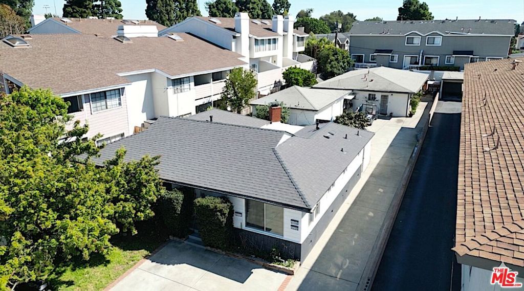 2730 Arlington Avenue B, Torrance, CA 90501