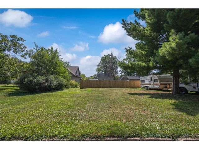 419 N 1st Street, New Richmond, WI 54017