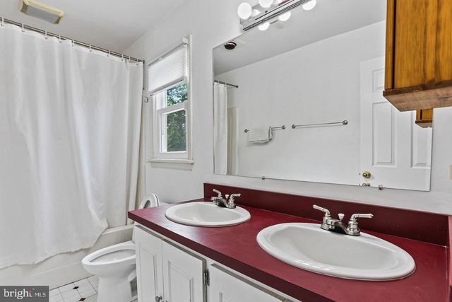 11713 KINGTREE ST, Silver Spring, MD 20902