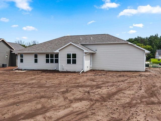1724 BETTY JEAN LANE, Green Bay, WI 54313