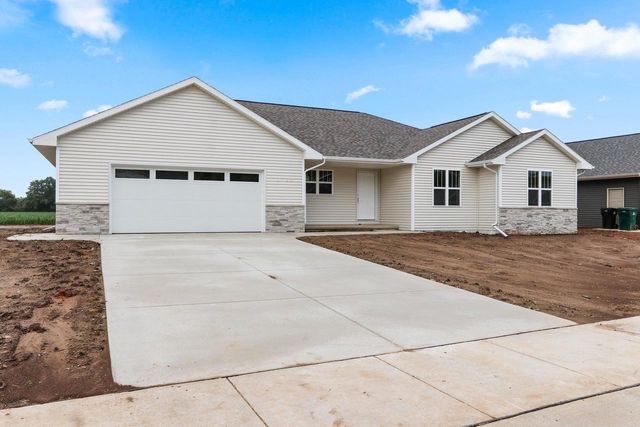 1724 BETTY JEAN LANE, Green Bay, WI 54313