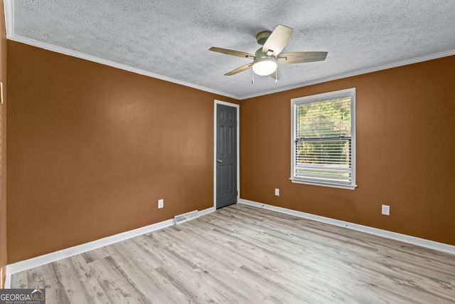 147 Lincoln Street, Hogansville, GA 30230