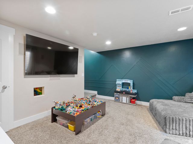 870 W STEEPLE CHASE DR, Kaysville, UT 84037