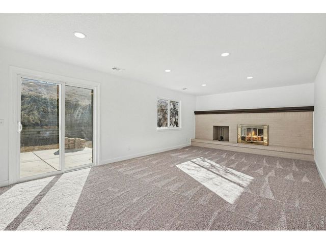 3174 W 11th Avenue Dr, Broomfield, CO 80020