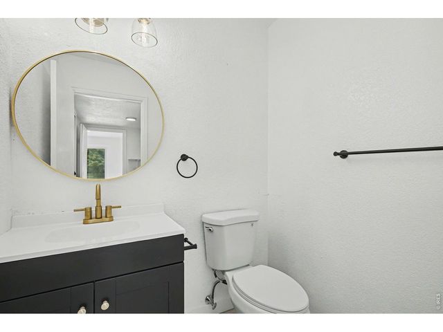 3174 W 11th Avenue Dr, Broomfield, CO 80020