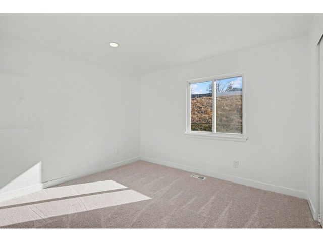 3174 W 11th Avenue Dr, Broomfield, CO 80020